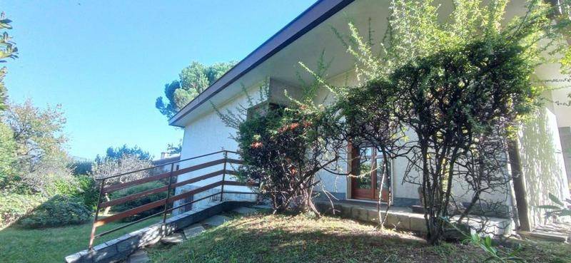 Villa a Albiolo in Via Alessandro Manzoni, 4 - Foto 3