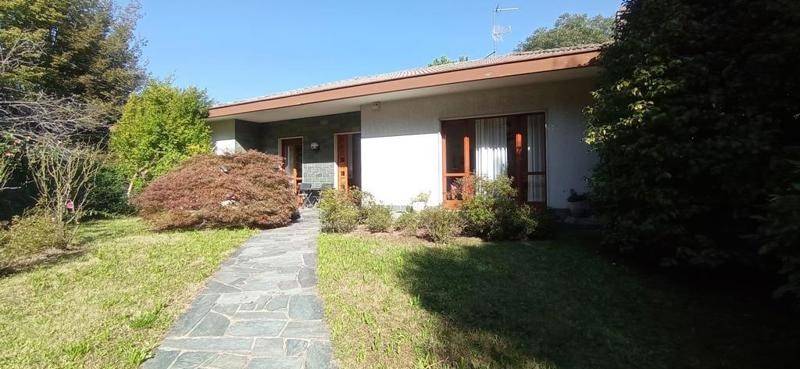 Villa a Albiolo in Via Alessandro Manzoni, 4 - Foto 4