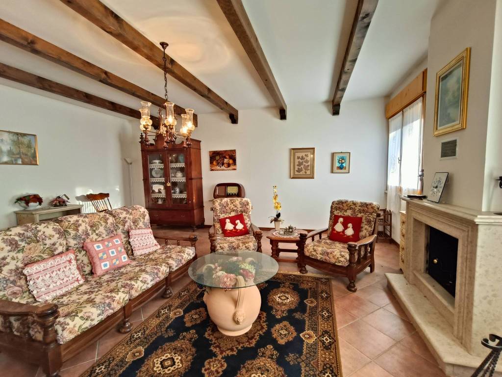 Villa a Alfonsine in Via Reale, 186 - Foto 5