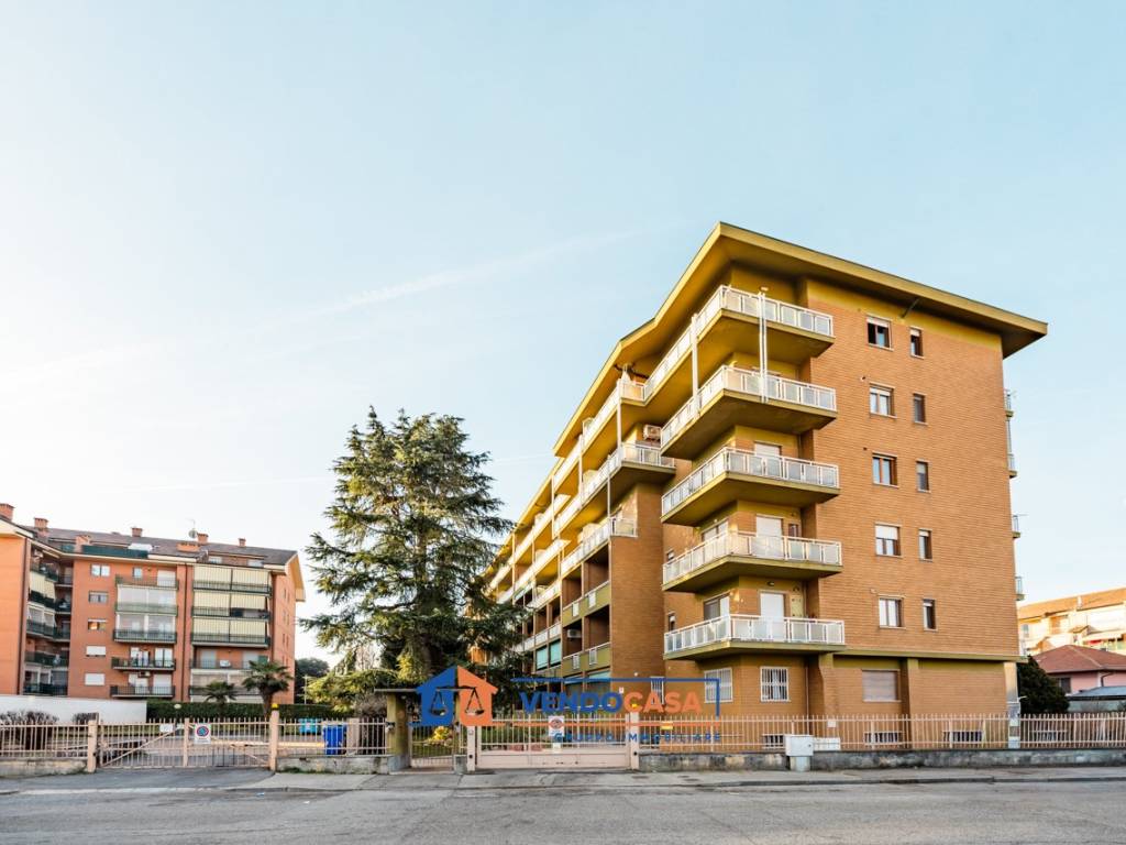 Appartamento a Moncalieri in Corso Giuseppe Parini, 15 - Foto 3