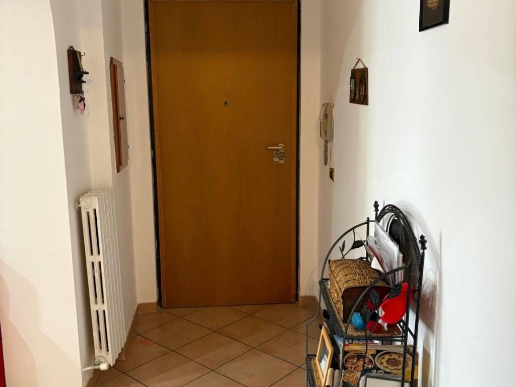 Appartamento a Mendicino in Viale della Concordia - Foto 3