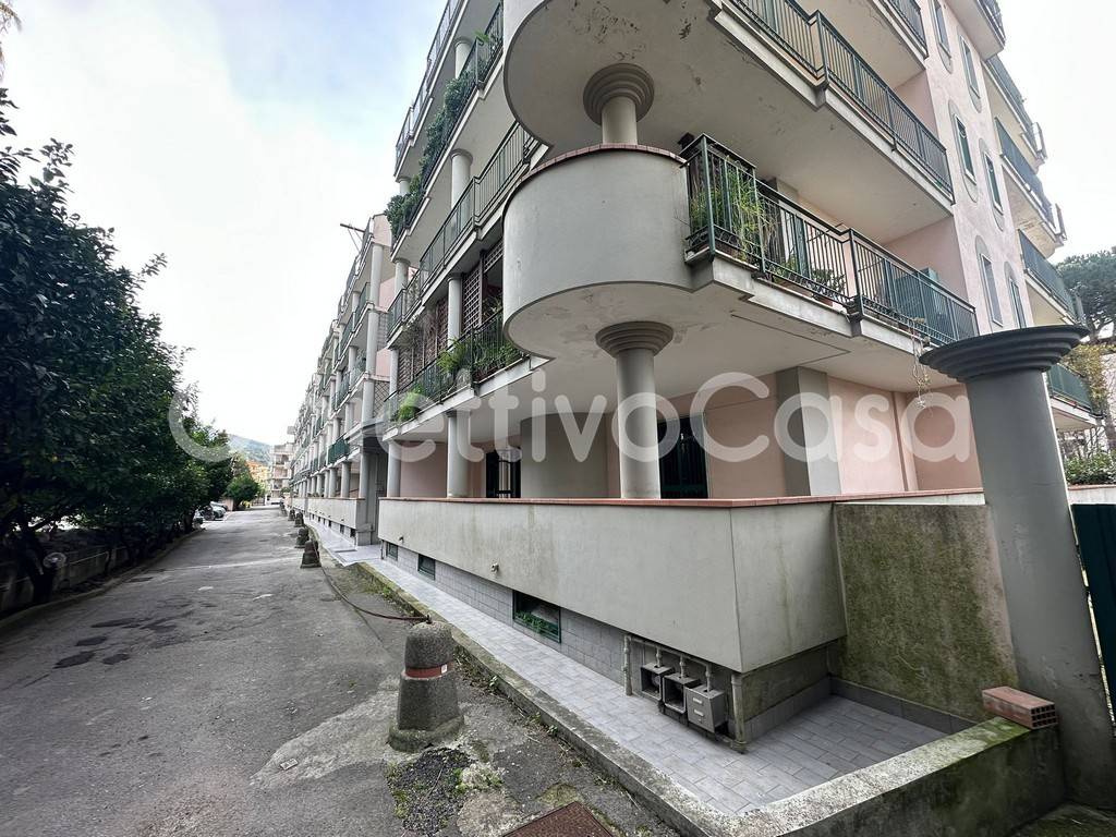 Appartamento a Caserta in Via Francesco Marchesiello, 147 - Foto 2