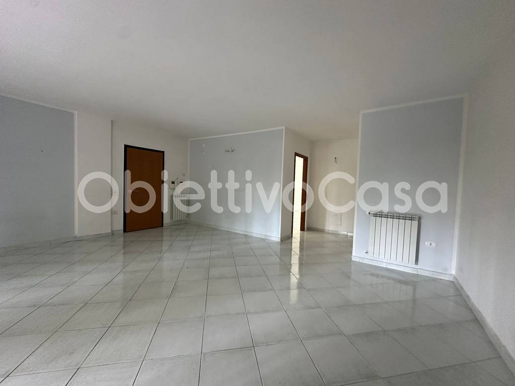 Appartamento a Caserta in Via Francesco Marchesiello, 147 - Foto 4