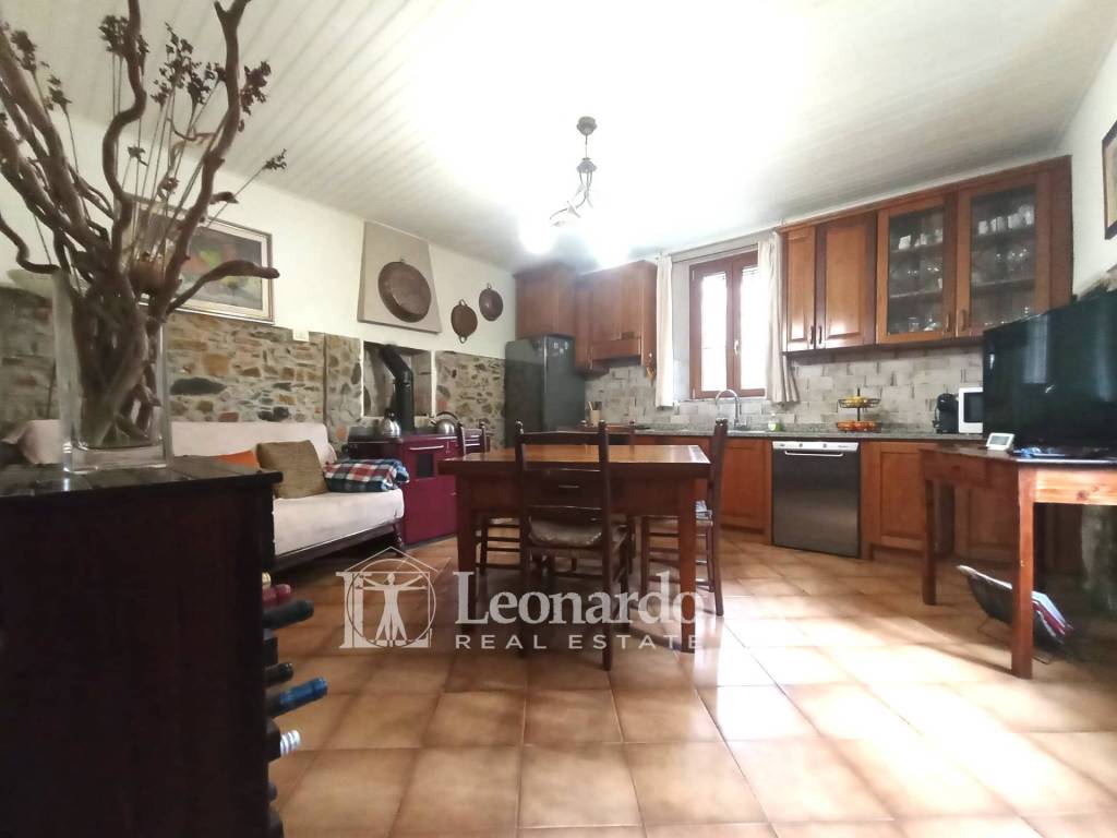 Casa indipendente a Massarosa in Via per Gualdo - Foto 3