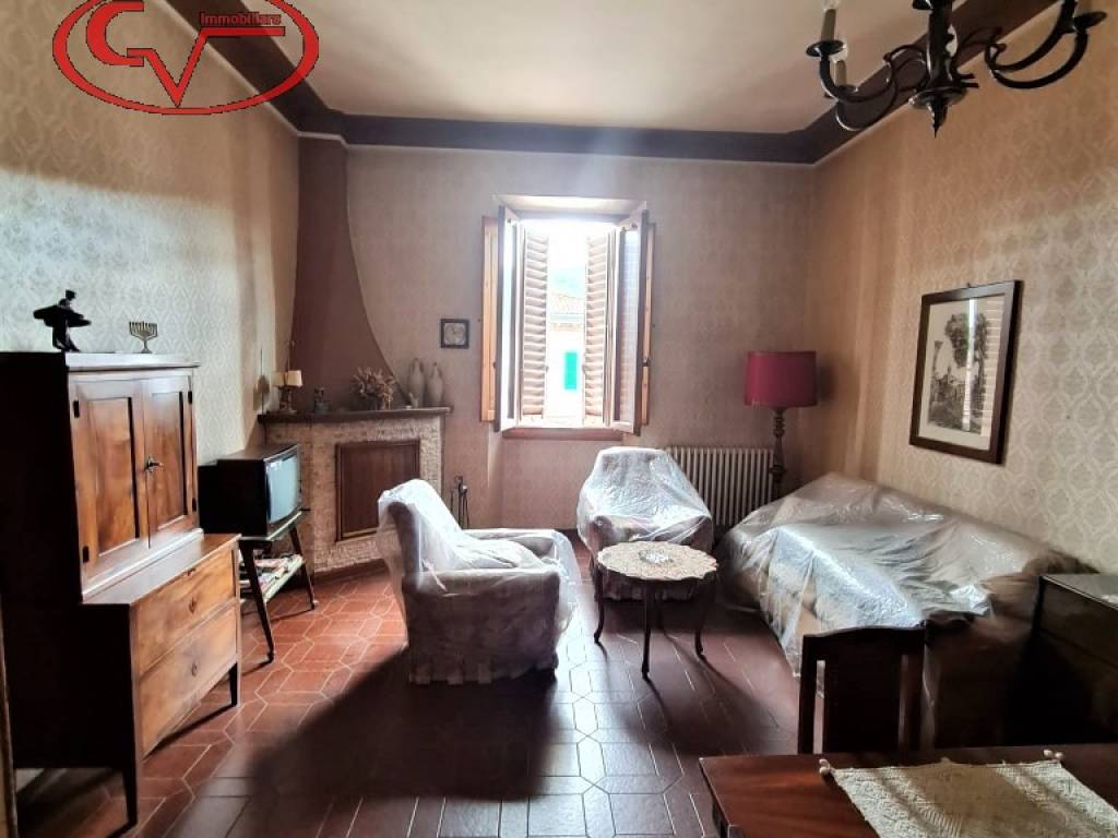 Casa indipendente a Bucine in Via Dante Alighieri - Foto 4