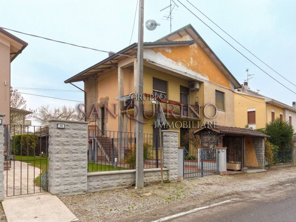 Appartamento a Novellara in Via Pelgreffi, 14 - Foto 2