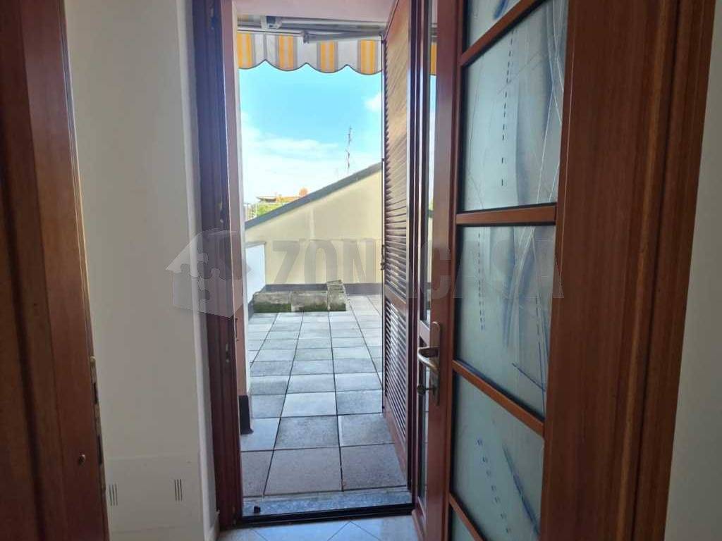 Appartamento a Busto garolfo in Via Tommaso Grossi - Foto 5