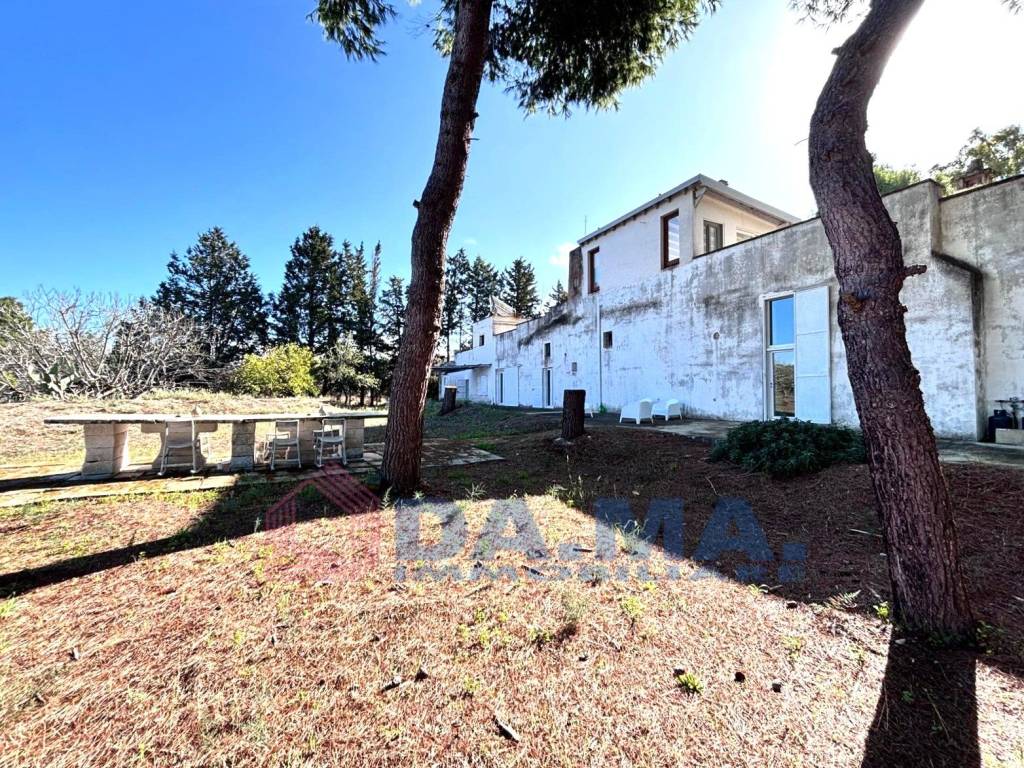 Rustico / casale a Arnesano in Via Mailacca Zummari, 82 - Foto 2
