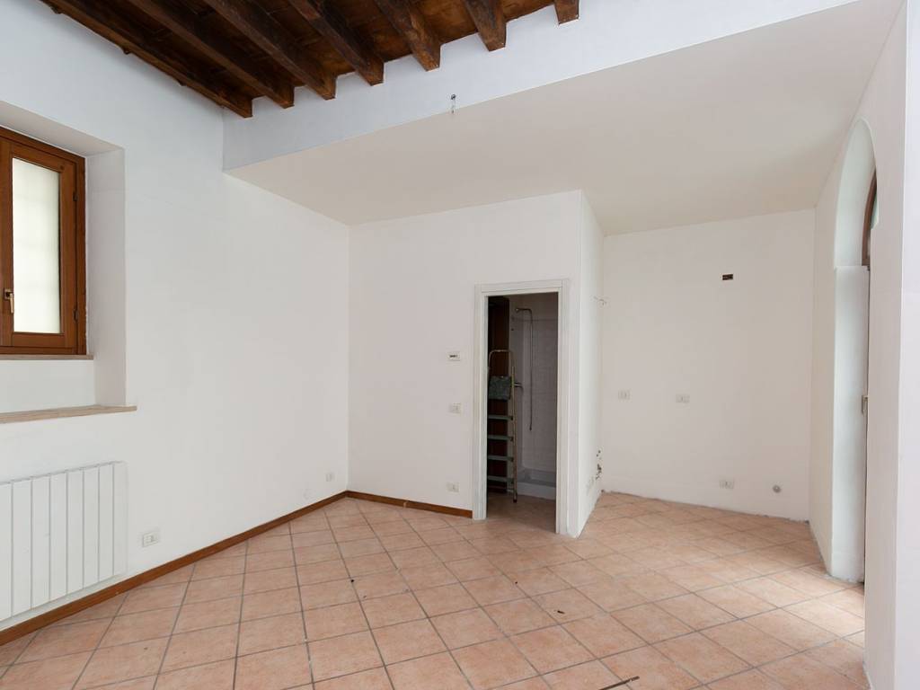 Immobile a Saronno in Piazza Libertà - Foto 2