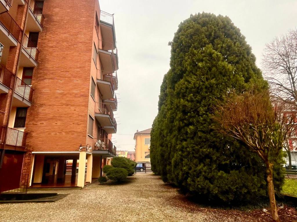 Appartamento a Novara in Via Ottavio Lazzari, 23 - Foto 4