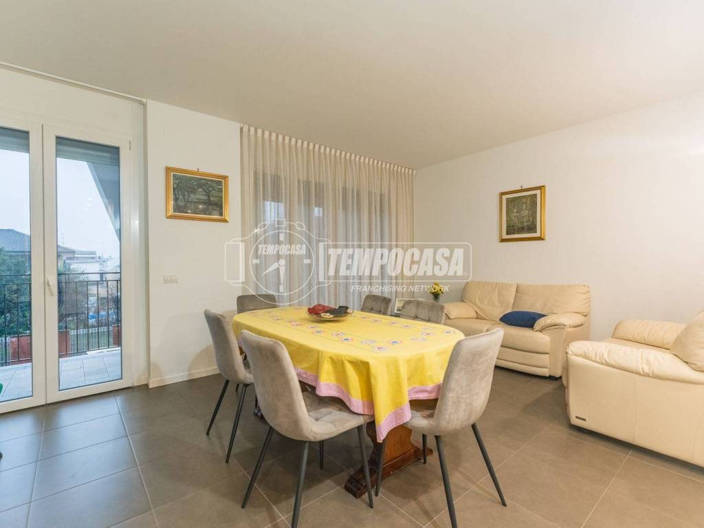 Appartamento a Settimo milanese in Via Montanara 4 - Foto 4