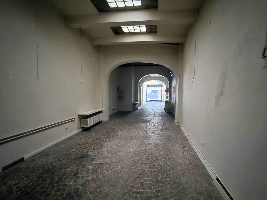 Immobile a Lodi in Piazza della Vittoria - Foto 4