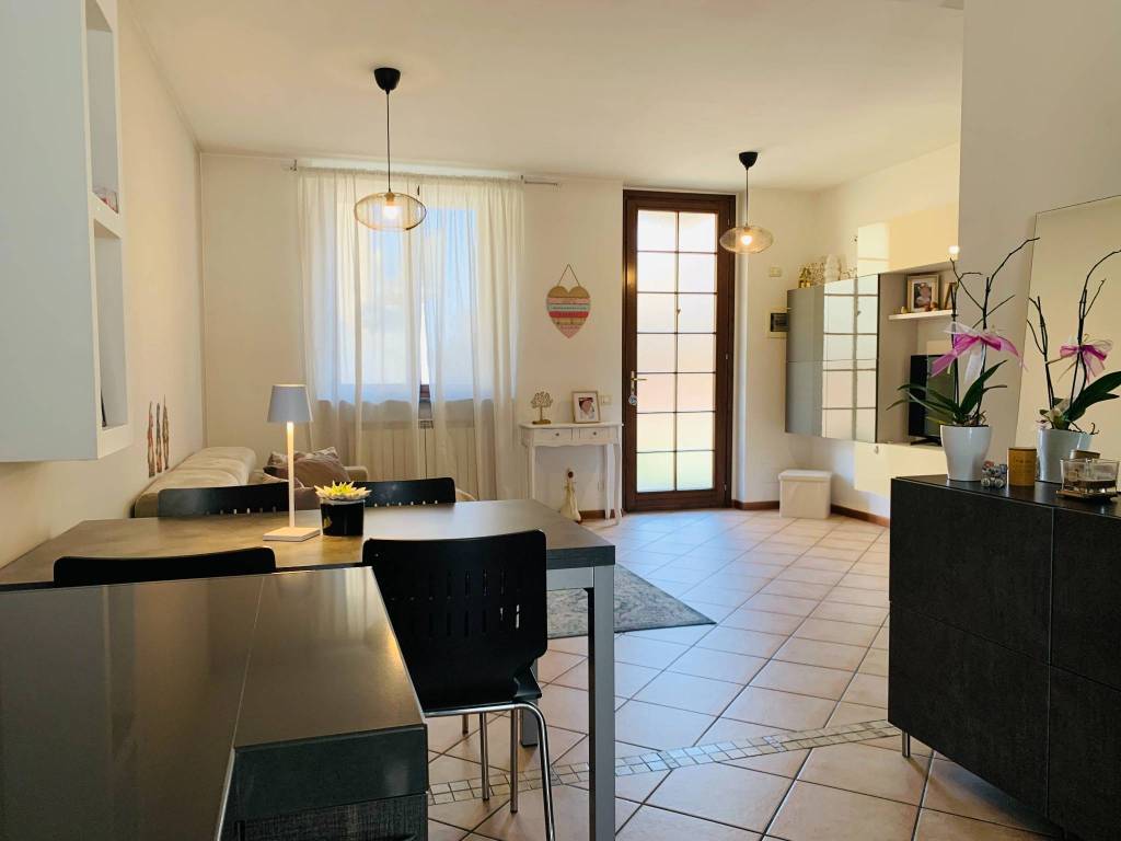 Appartamento a Madone in Via Levrere, 8 - Foto 2