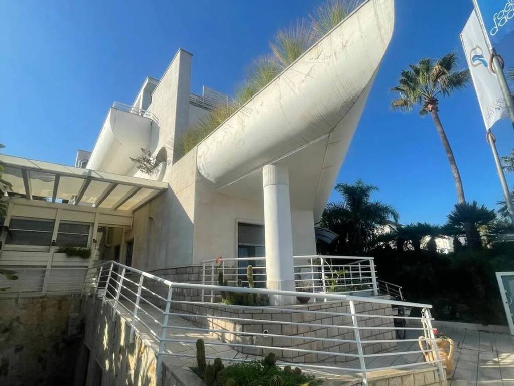 Villa a Bisceglie in Via L. Di Molfetta, 185 - Foto 4