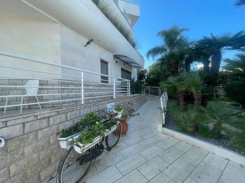 Villa a Bisceglie in Via L. Di Molfetta, 185 - Foto 5