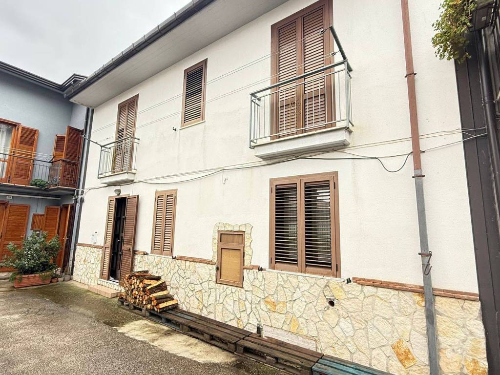 Appartamento a Forino in Vicolo Iacuzio - Foto 2