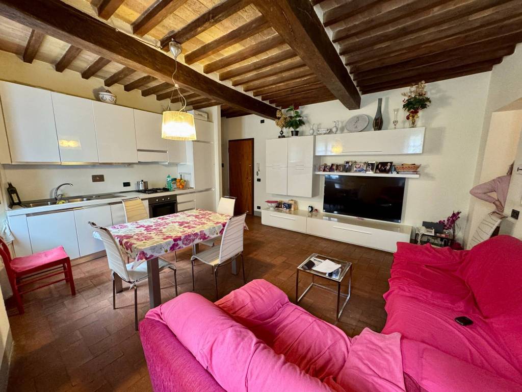 Appartamento a San gimignano in Via 20 Settembre - Foto 4