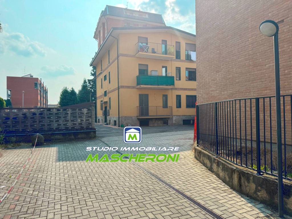 Appartamento a Paderno dugnano in Via Luigi Cadorna, 9 - Foto 4