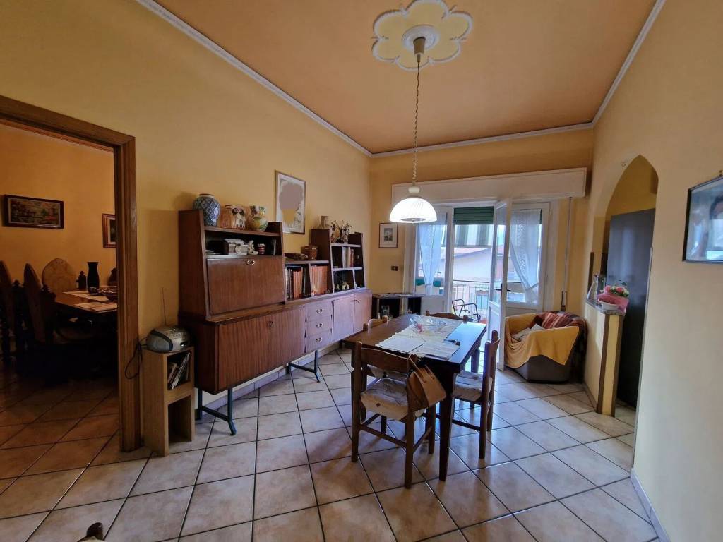 Appartamento a Monsummano terme in Via dell'Unità, 19 - Foto 2