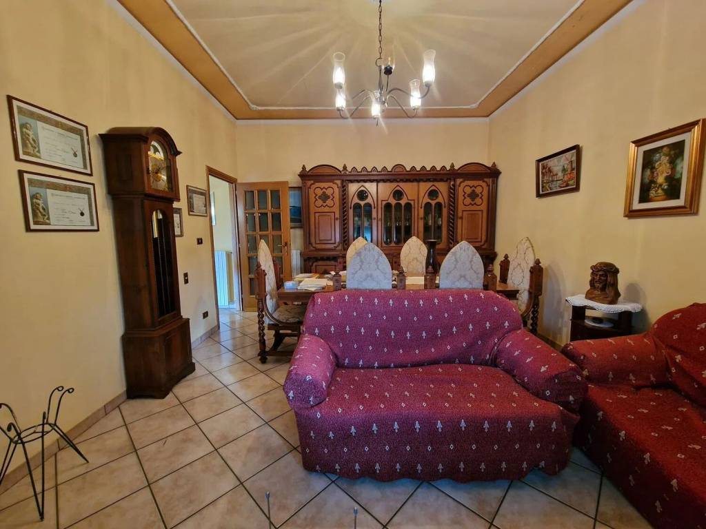 Appartamento a Monsummano terme in Via dell'Unità, 19 - Foto 3