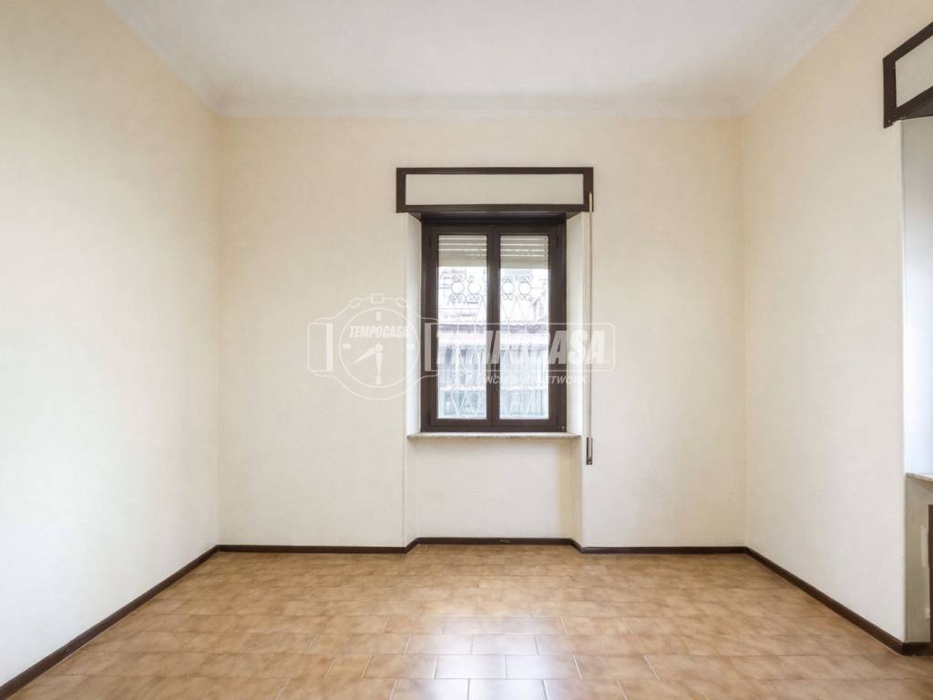 Appartamento a Novara in Viale Curtatone - Foto 4