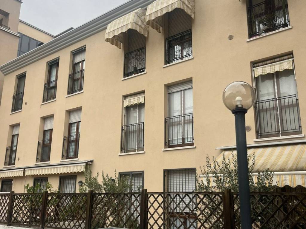 Appartamento a Brescia in Via dei Sanmicheli 4 - Foto 3