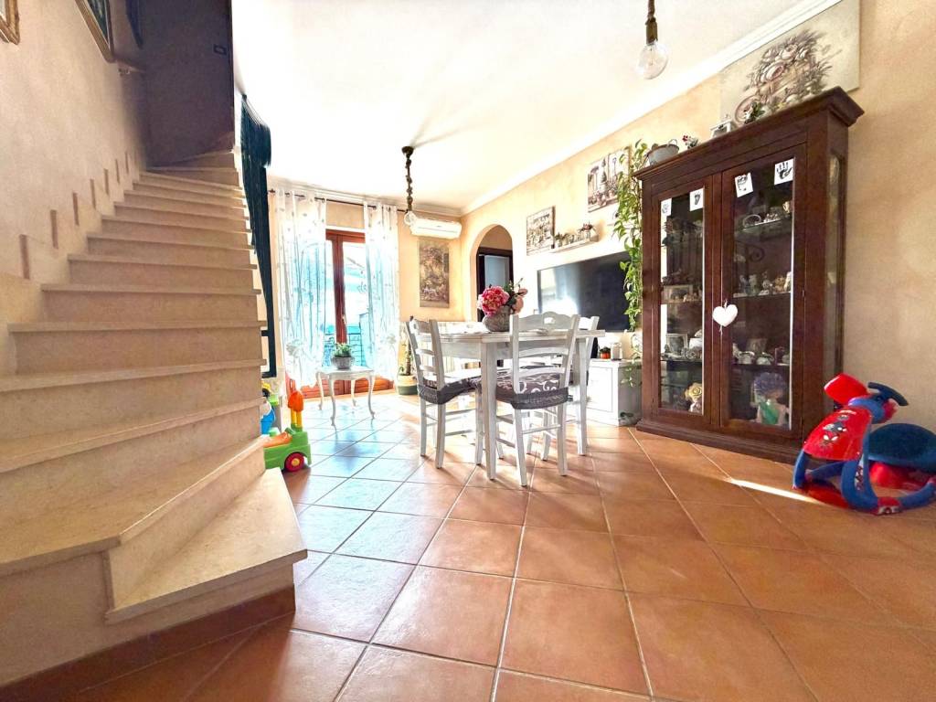 Appartamento a Guidonia montecelio in Via Gian Lorenzo Bernini - Foto 3