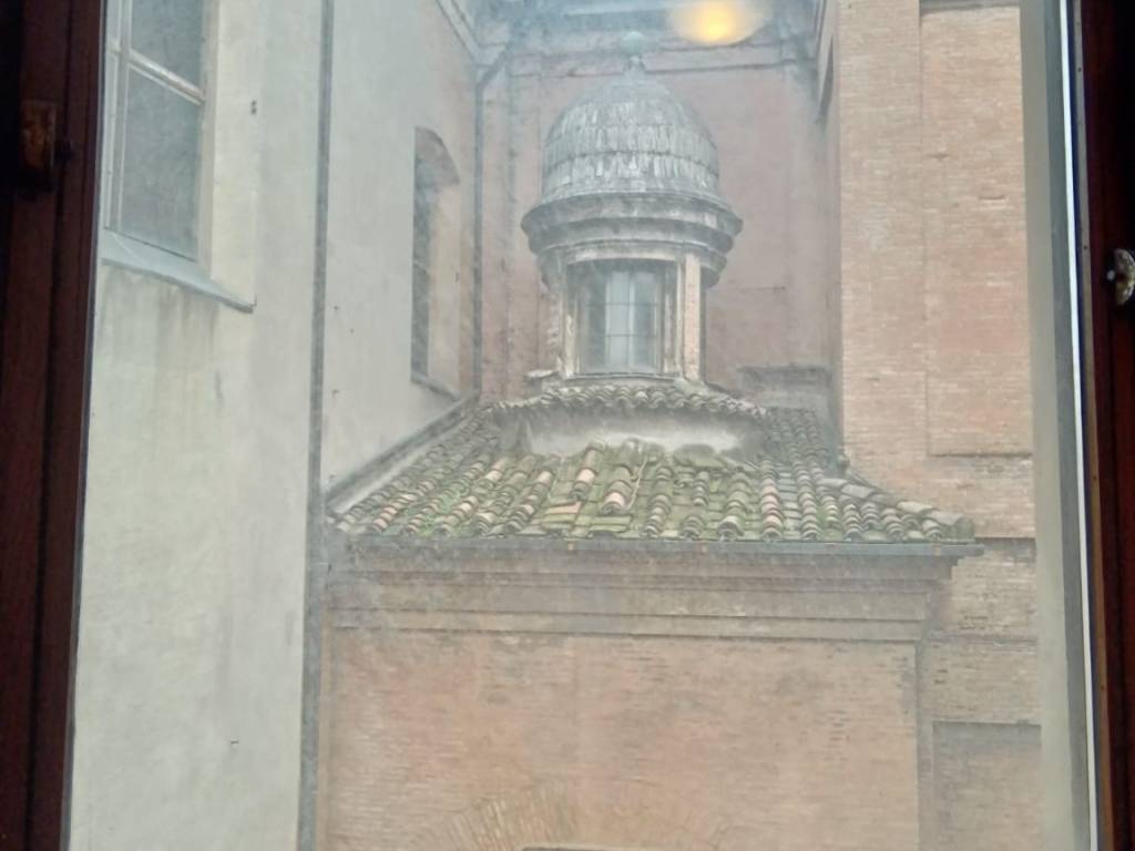 Appartamento a Bologna in Piazza di Porta Ravegnana - Foto 4