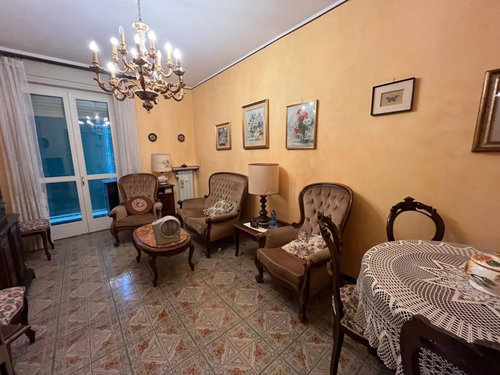 Appartamento a Galliate - Foto 3