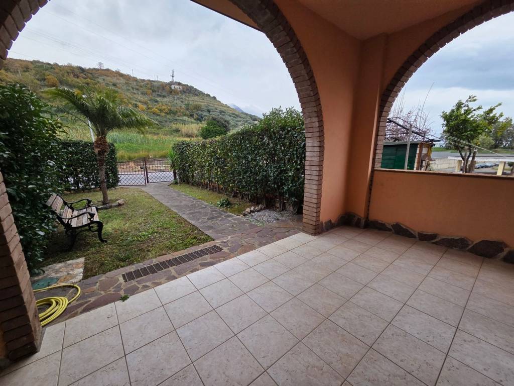 Villa a Diamante in Via Panoramica - Foto 5