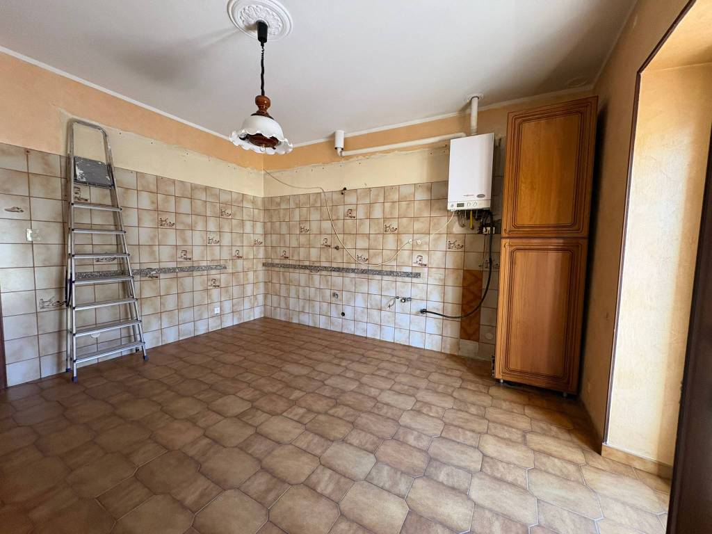Appartamento a Pinerolo in Via Saluzzo, 20 - Foto 3