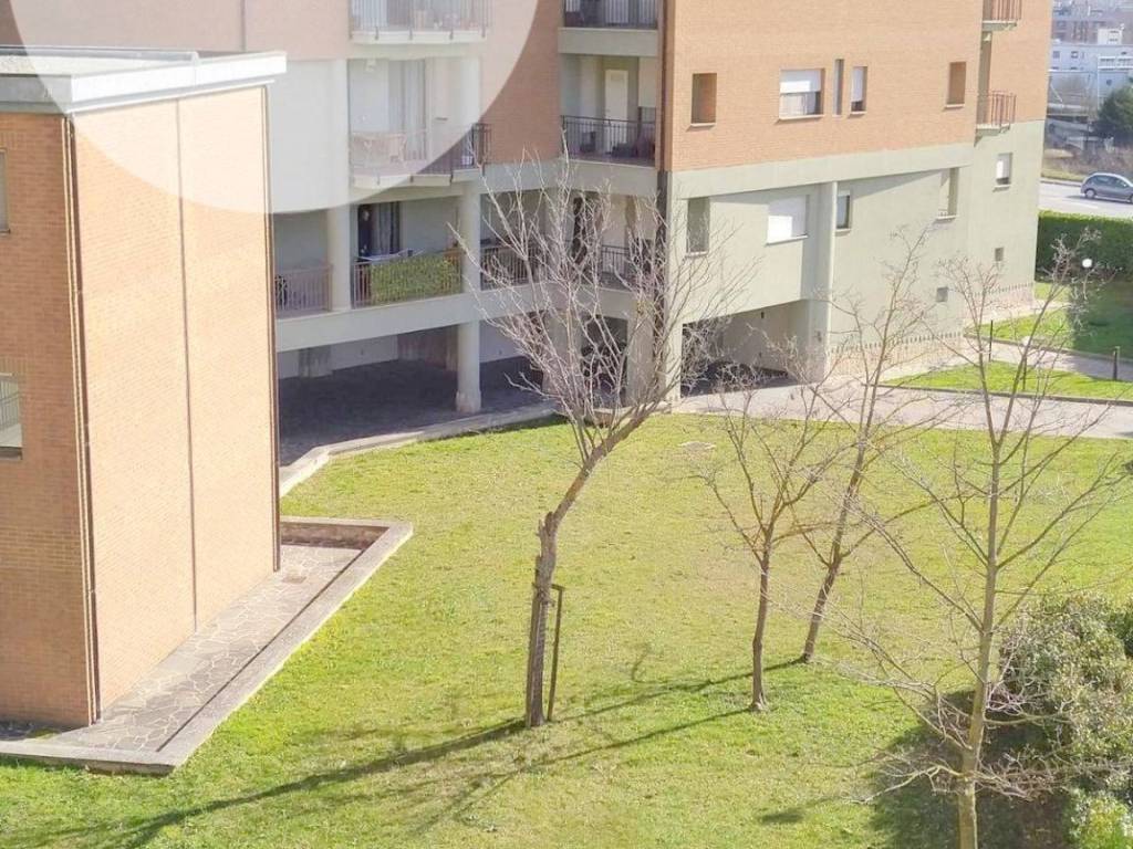 Appartamento a L'aquila in Via Pascoli, 5 - Foto 2