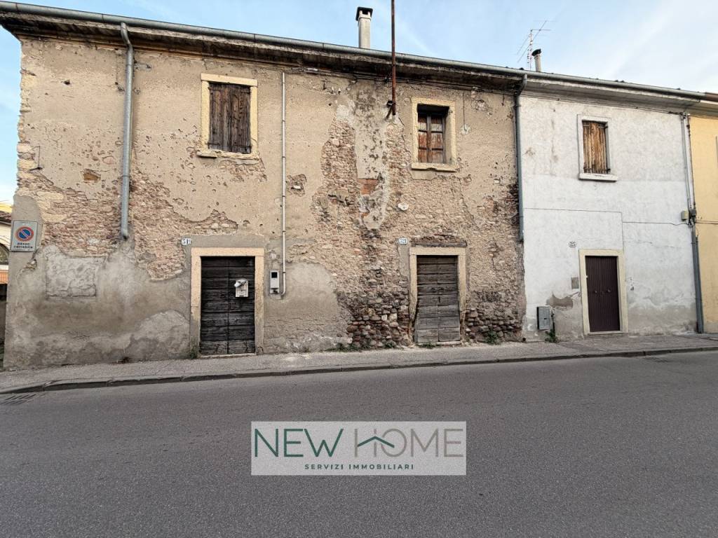 Appartamento a Verona in via scuderlando 323 - Foto 2