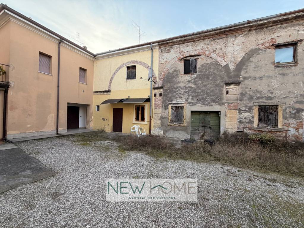 Appartamento a Verona in via scuderlando 323 - Foto 5