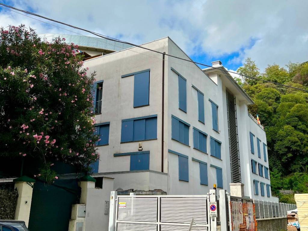 Appartamento a Genova in Via Antonio Pellegrini, 8 - Foto 2