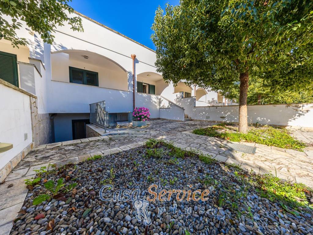 Casa indipendente a Taviano in Via Ischia - Foto 2