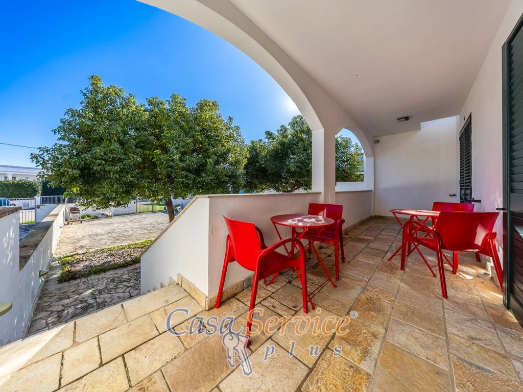 Casa indipendente a Taviano in Via Ischia - Foto 3