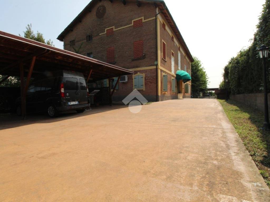 Casa indipendente a Casalgrande in Via Canale, 1 - Foto 3