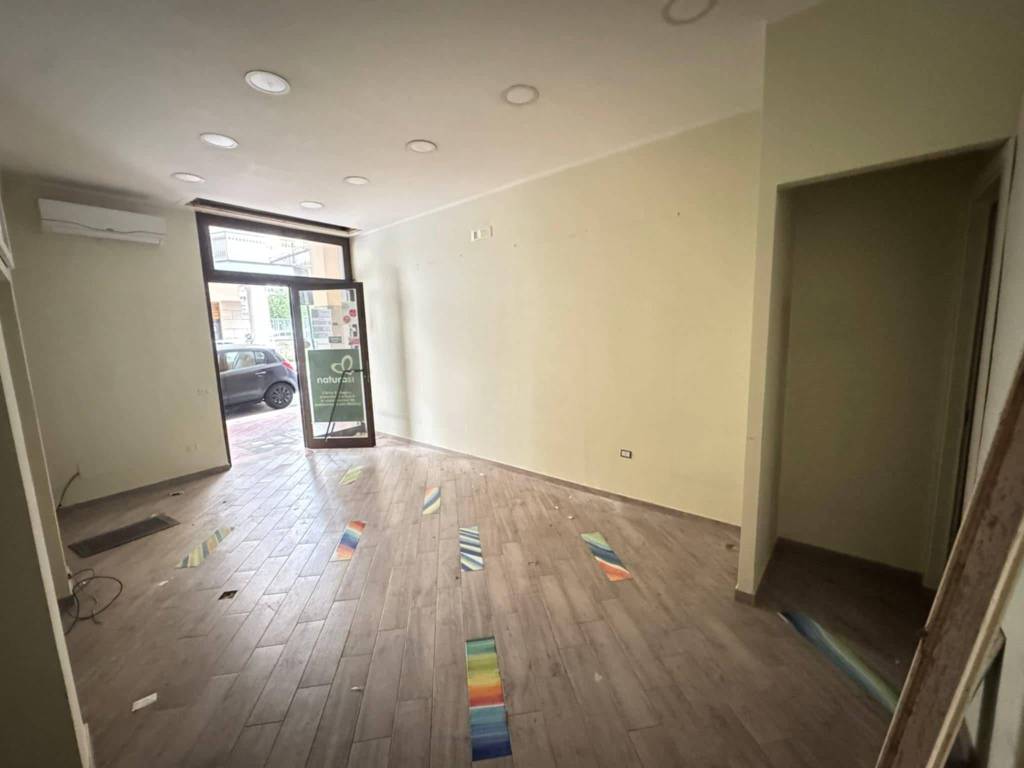 Immobile a Cava de' tirreni in Via Vittorio Veneto - Foto 4