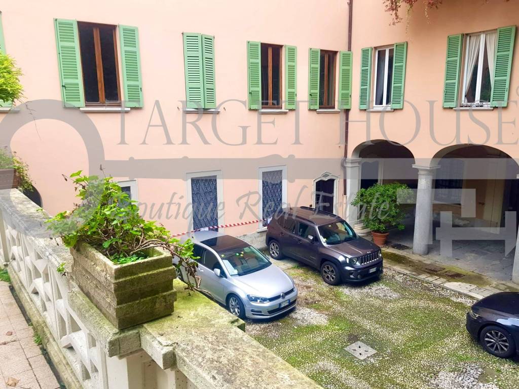 Appartamento a Como in Via Alessandro Volta - Foto 5