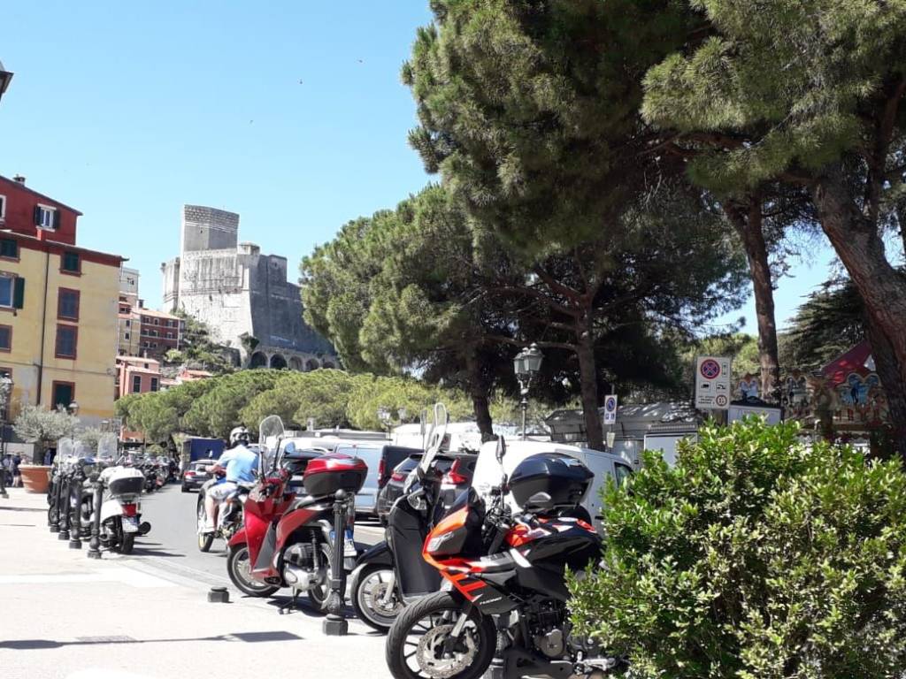 Appartamento a Lerici in Via Oronte Petriccioli - Foto 5