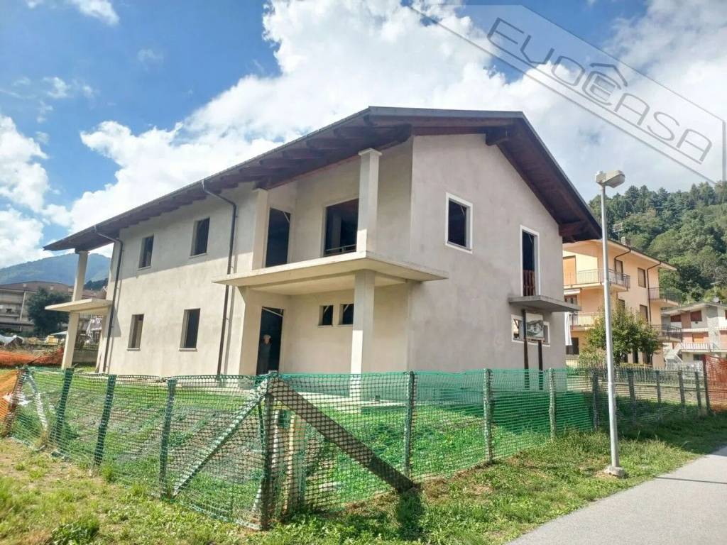 Villa a Paesana in Via Domenica Nicolini - Foto 4
