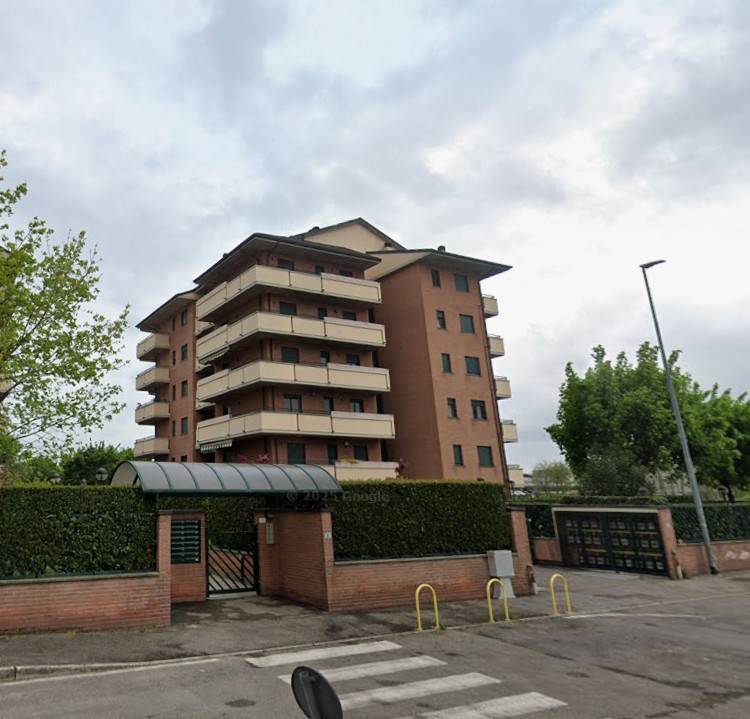 Appartamento a Pioltello in Via Massimo D'Antona, 3 - Foto 2