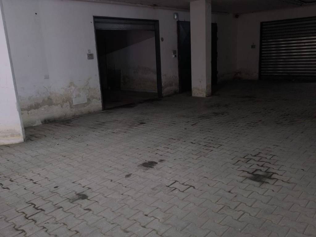 Box / garage a Mercato san severino in Via dei Lombardi - Foto 2