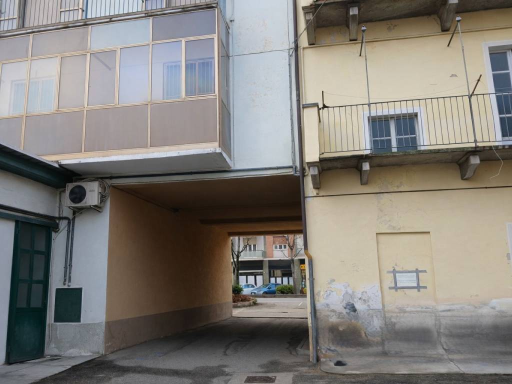 Palazzo / stabile a Alba in Corso Langhe 29 - Foto 3