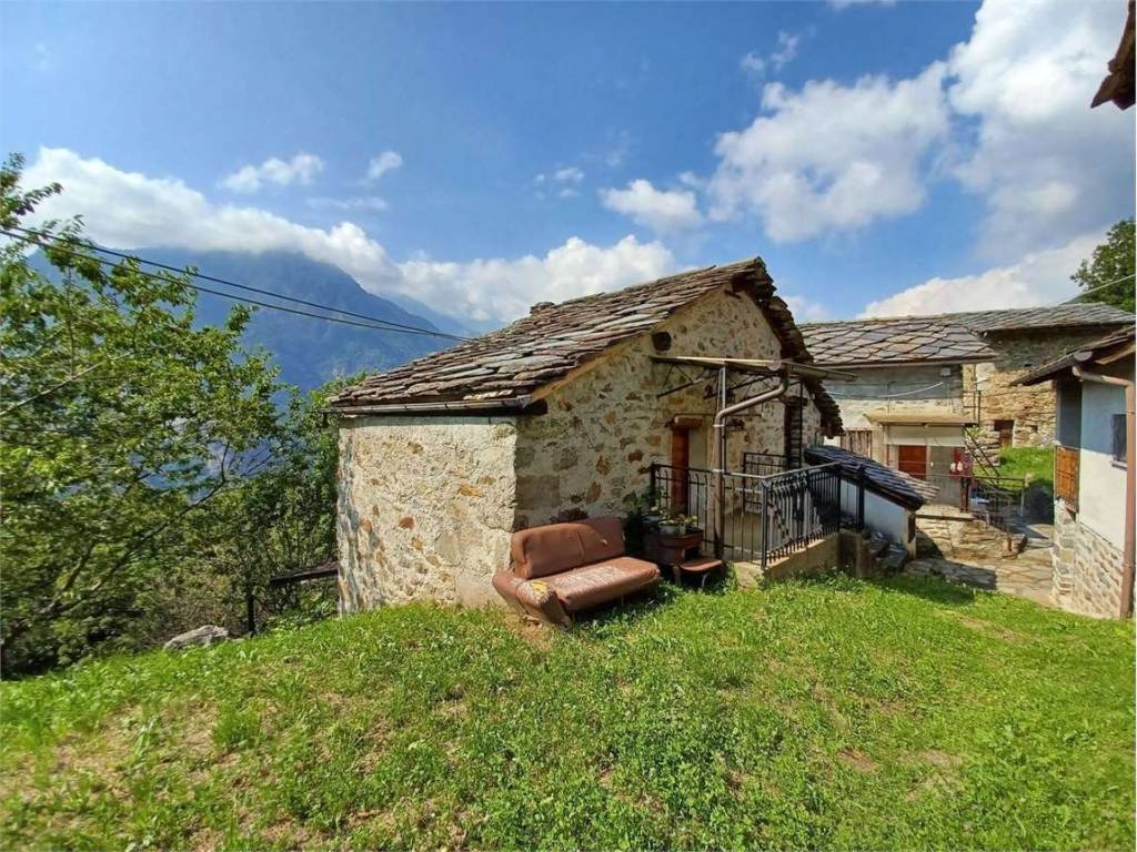 Casa indipendente a Pont-saint-martin - Foto 5