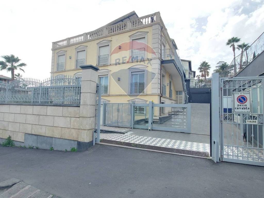 Immobile a Catania in Via Leucatia, 9 - Foto 2