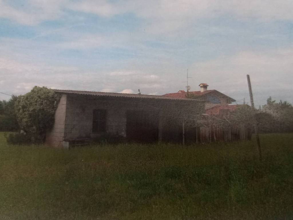 Rustico / casale a Fiume veneto in Via Fratte - Foto 2