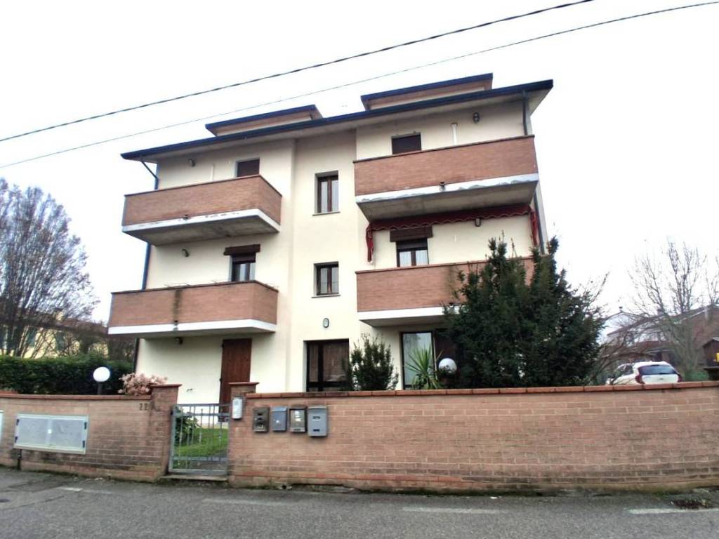 Appartamento a Ferrara in VIA POLINA - Foto 3