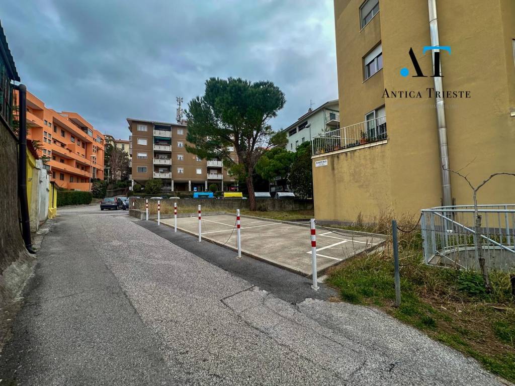 Box / garage a Trieste in Via Giuseppe Mueller - Foto 2